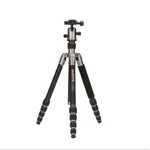MeFoto Roadtrip Travel Tripod Kit (Titanium) NEW!